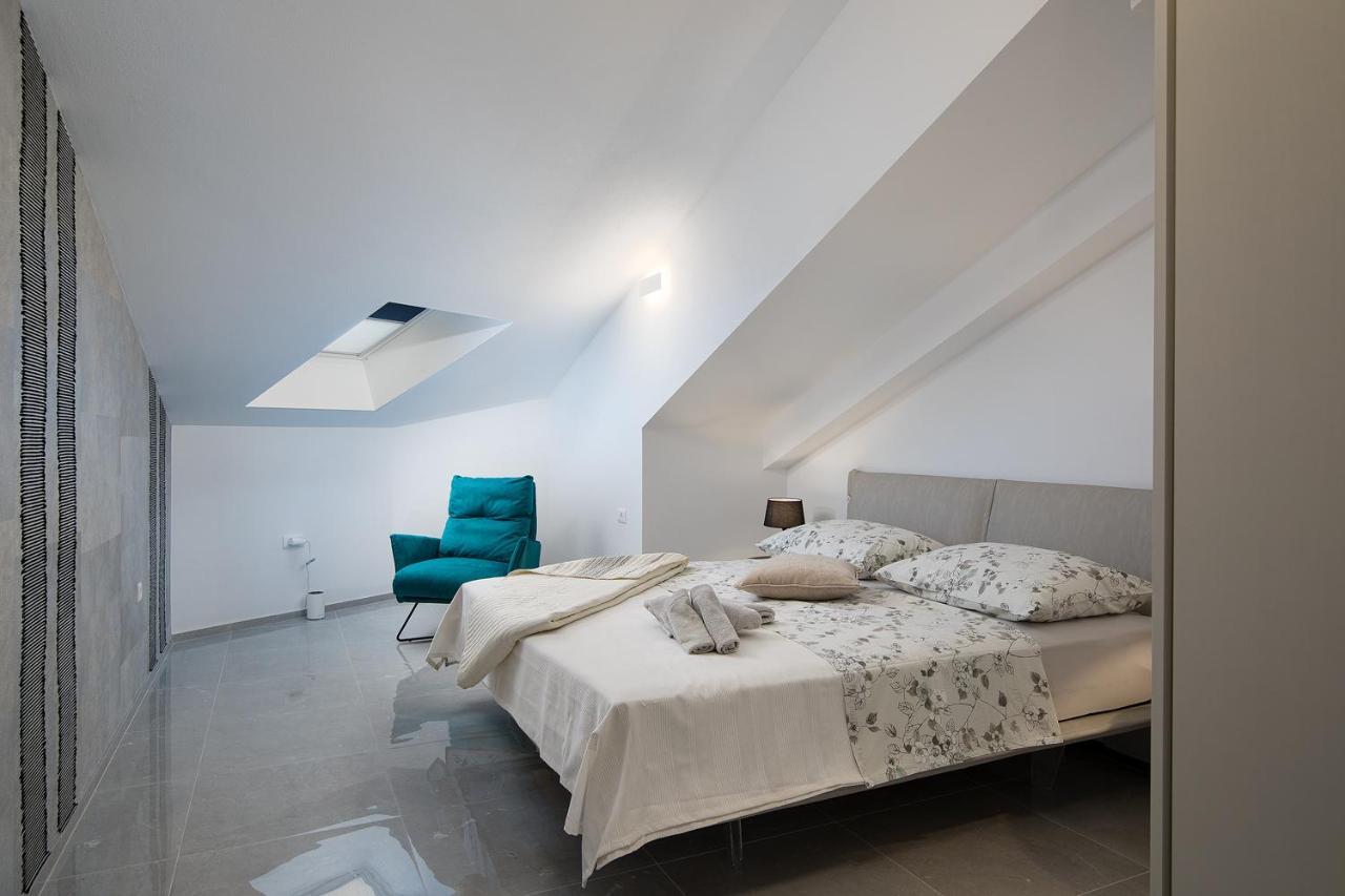 Apartman Damjan Pjescana Uvala Buitenkant foto