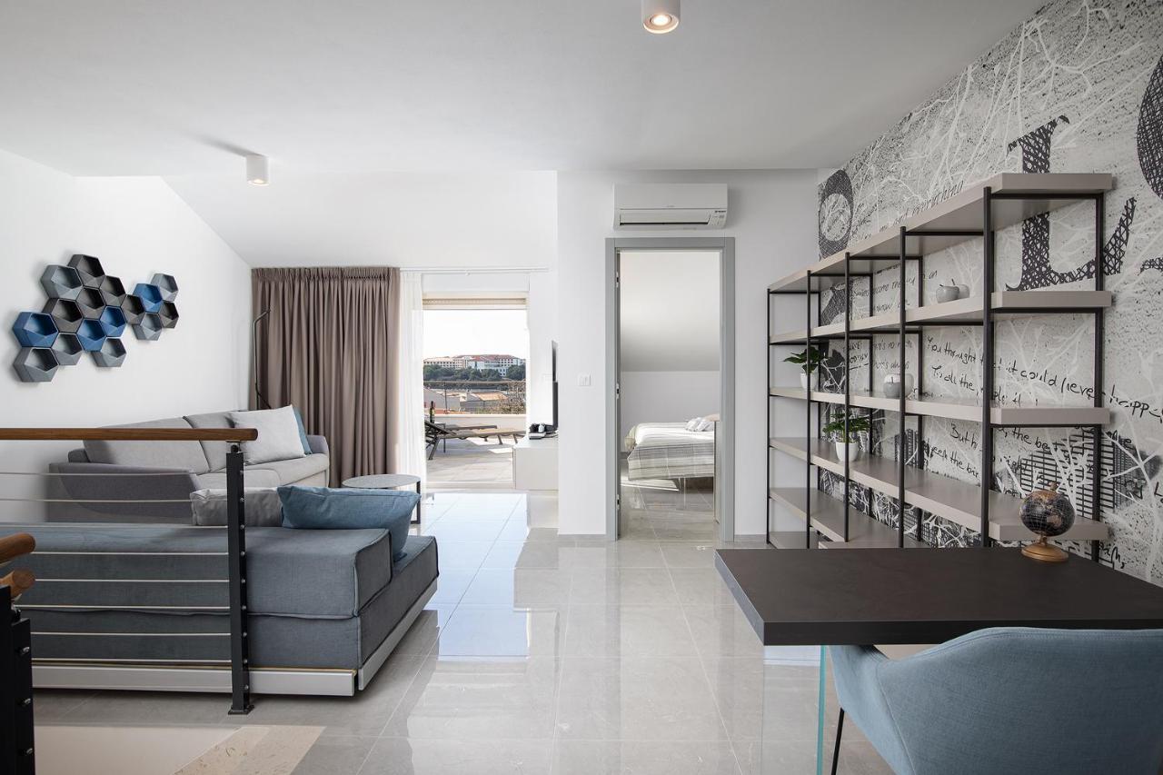Apartman Damjan Pjescana Uvala Buitenkant foto